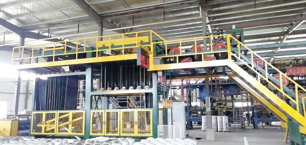 自粘改性沥青防水卷材生产线